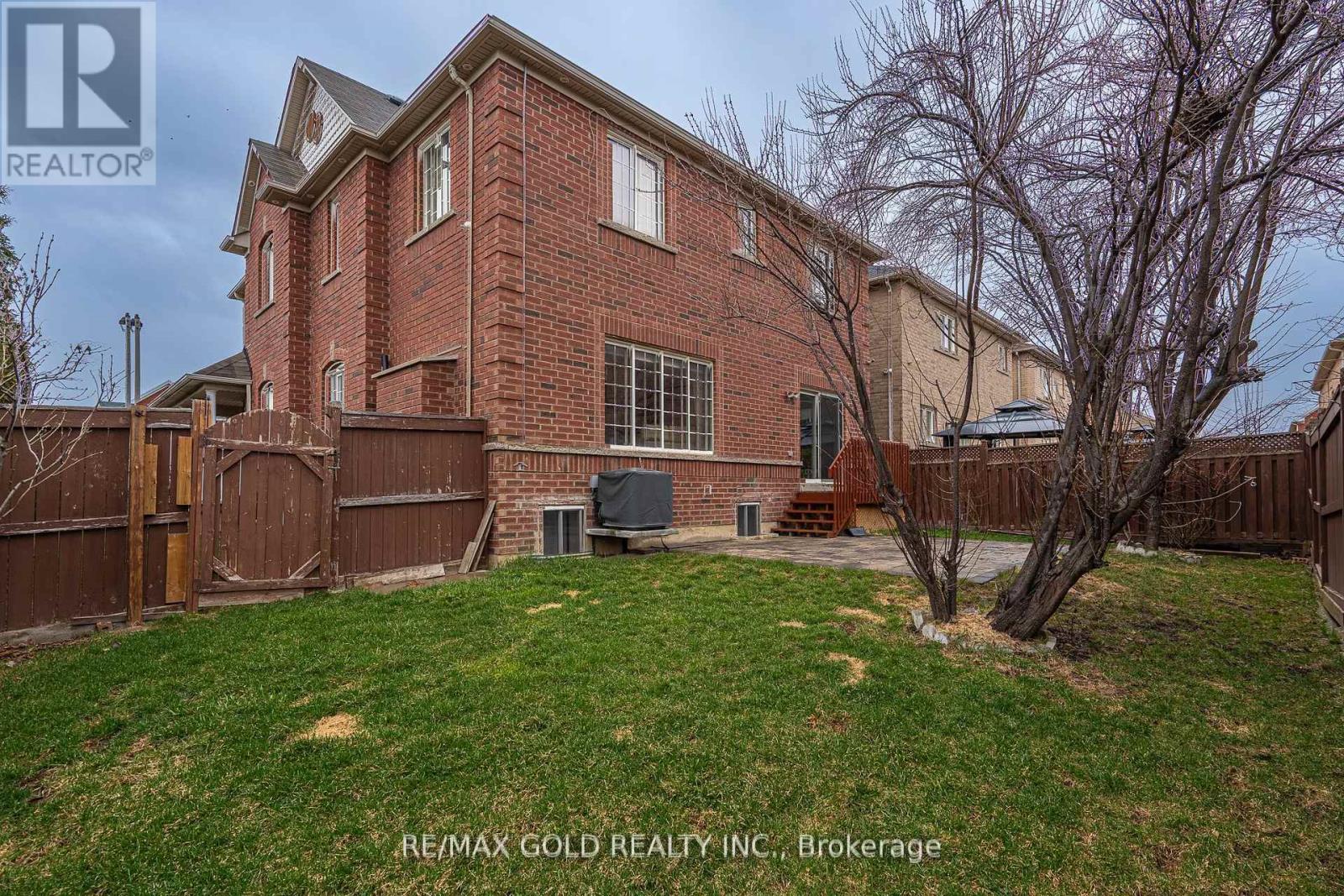 311 Father Tobin Road, Brampton, Ontario  L6R 0P4 - Photo 46 - W12999384