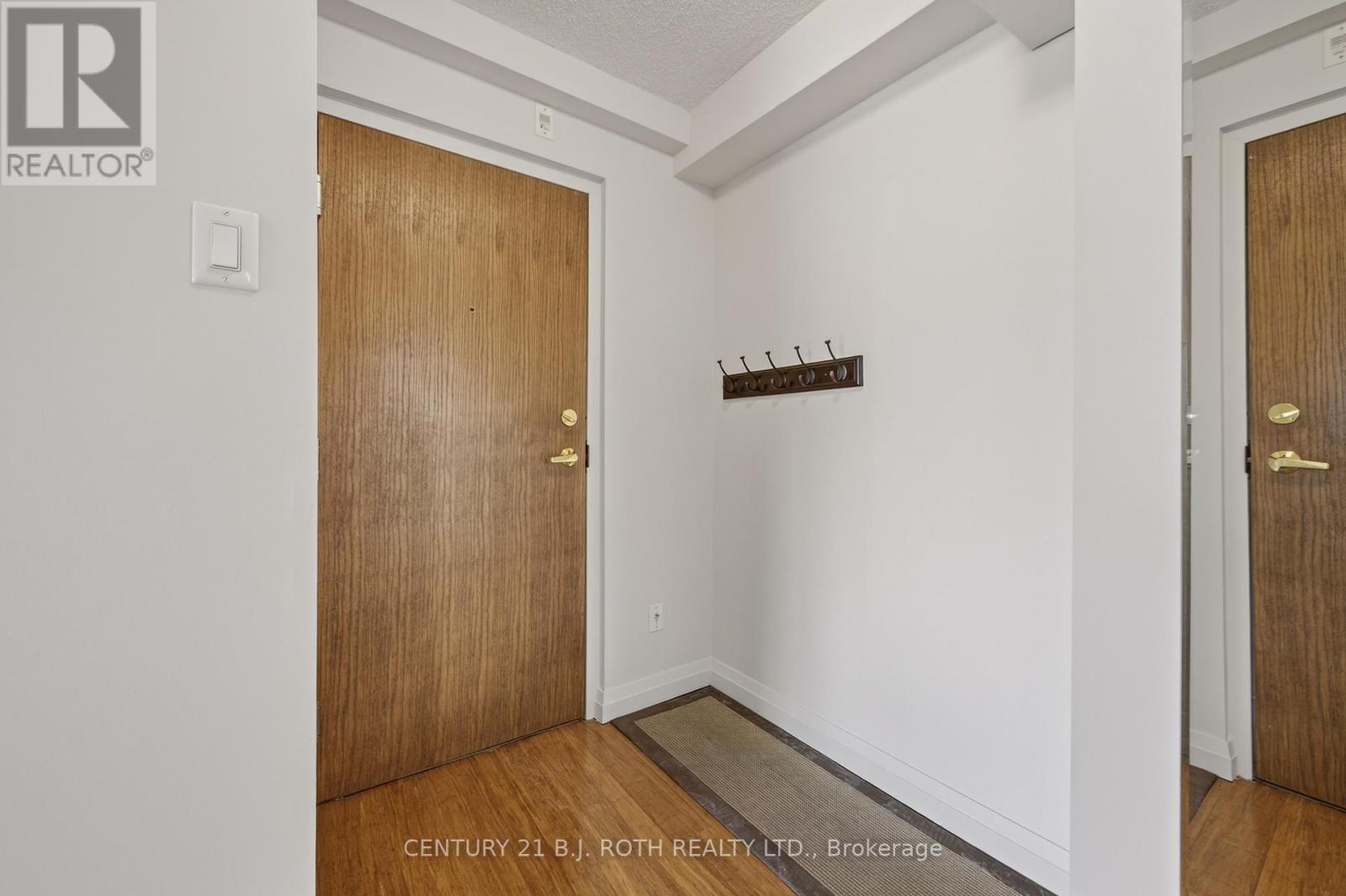 301 - 181 Collier Street, Barrie, Ontario  L4M 5L6 - Photo 5 - S12843760