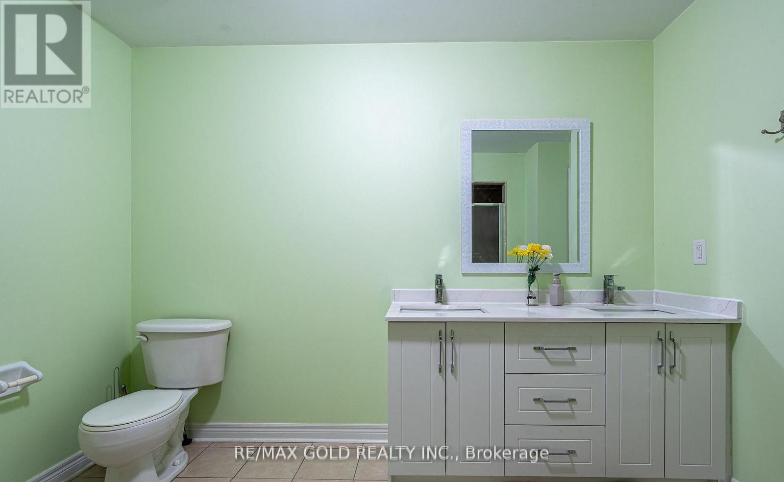 311 Father Tobin Road, Brampton, Ontario  L6R 0P4 - Photo 22 - W12999384