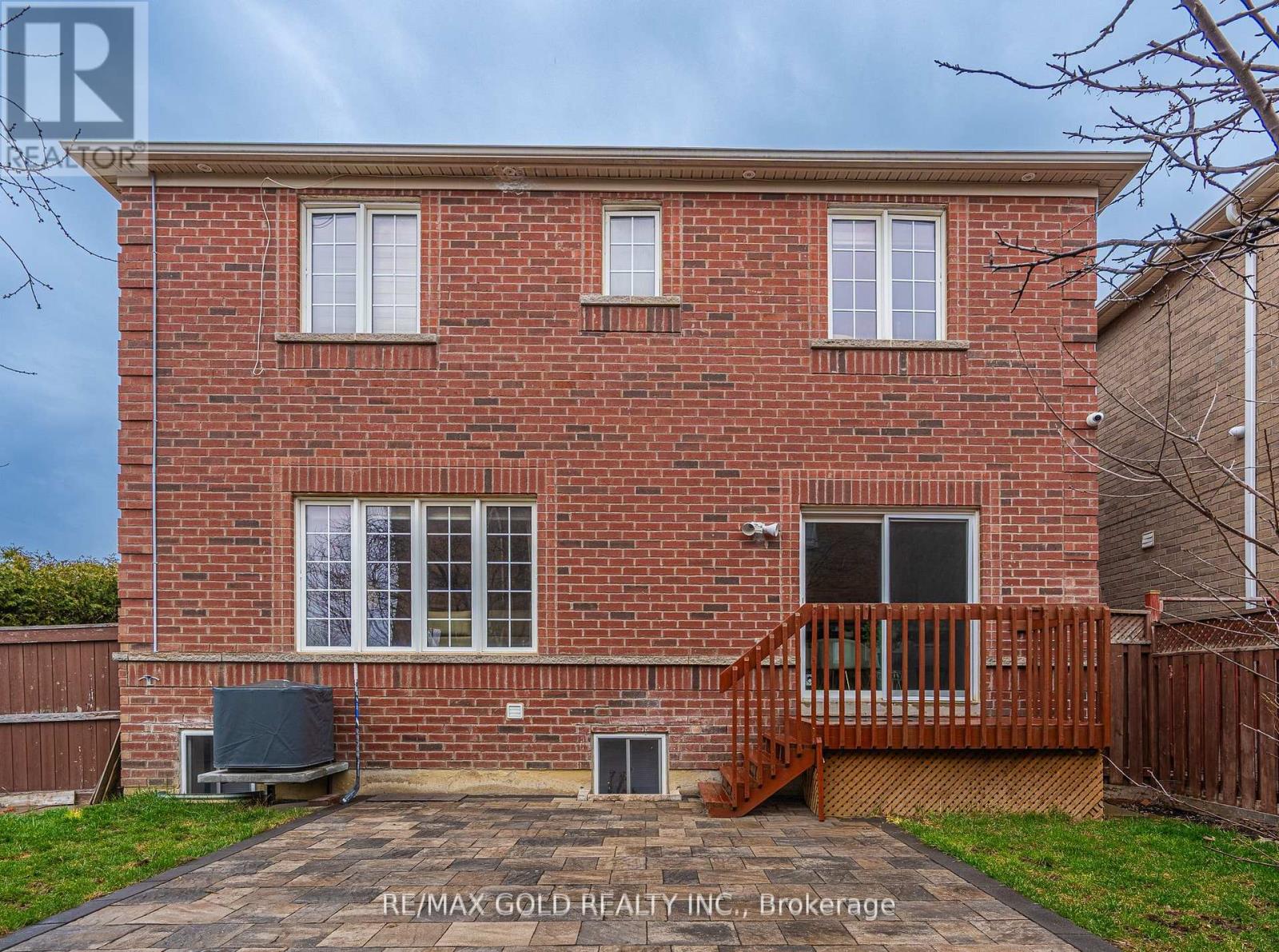 311 Father Tobin Road, Brampton, Ontario  L6R 0P4 - Photo 47 - W12999384
