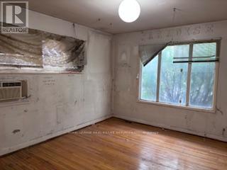 994 Kipling Avenue, Toronto, Ontario  M9B 3L2 - Photo 14 - W13025160