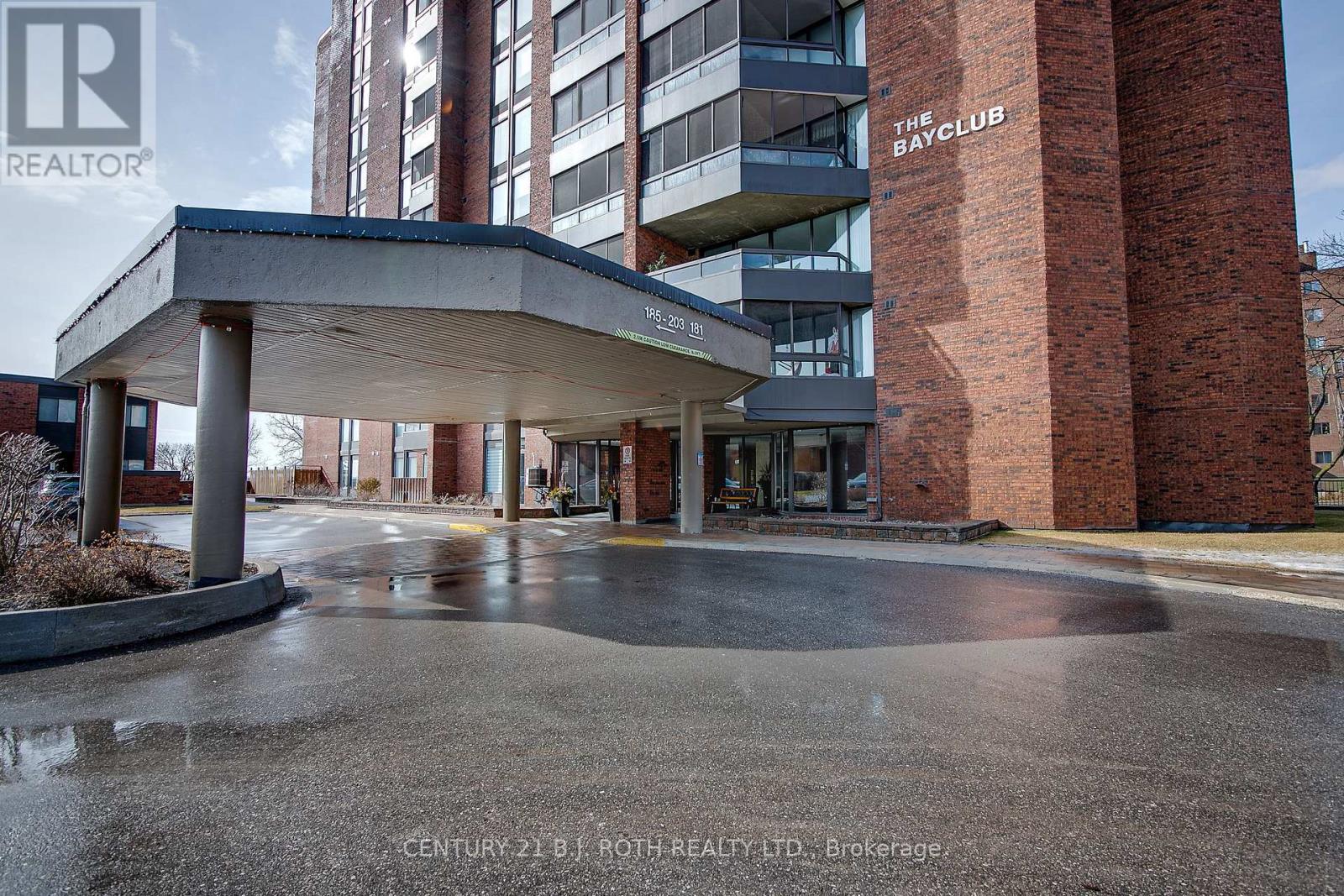 301 - 181 COLLIER STREET, Barrie, Ontario