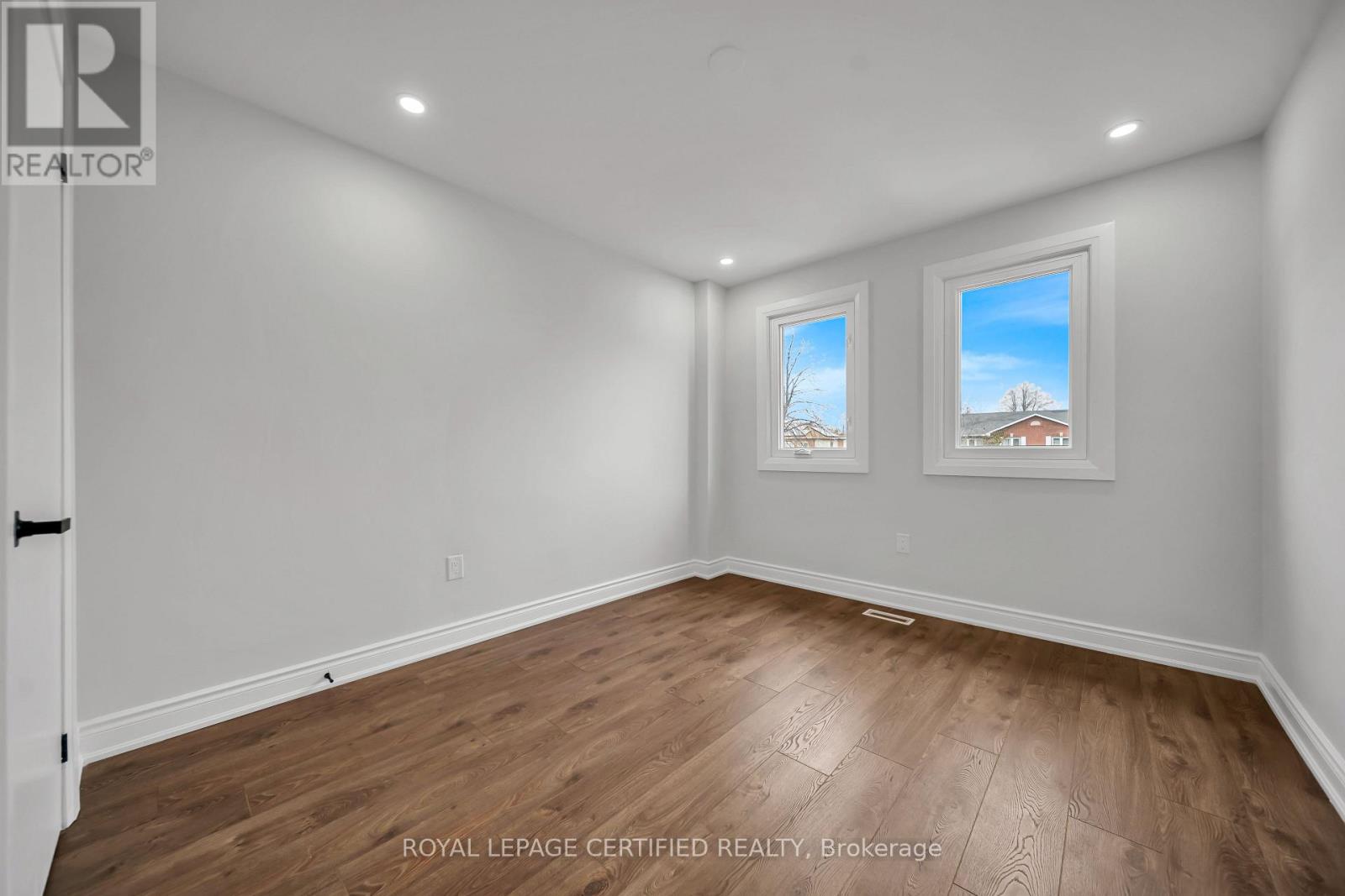 6062 Prairie Circle, Mississauga, Ontario  L5N 5C5 - Photo 33 - W13016756