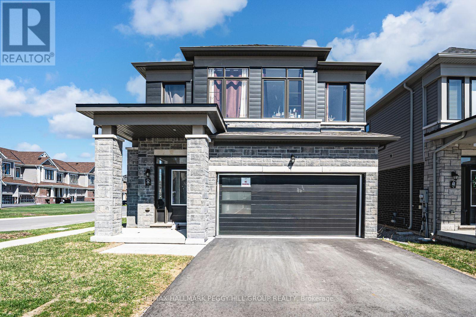 52 DURHAM AVENUE, Barrie, Ontario