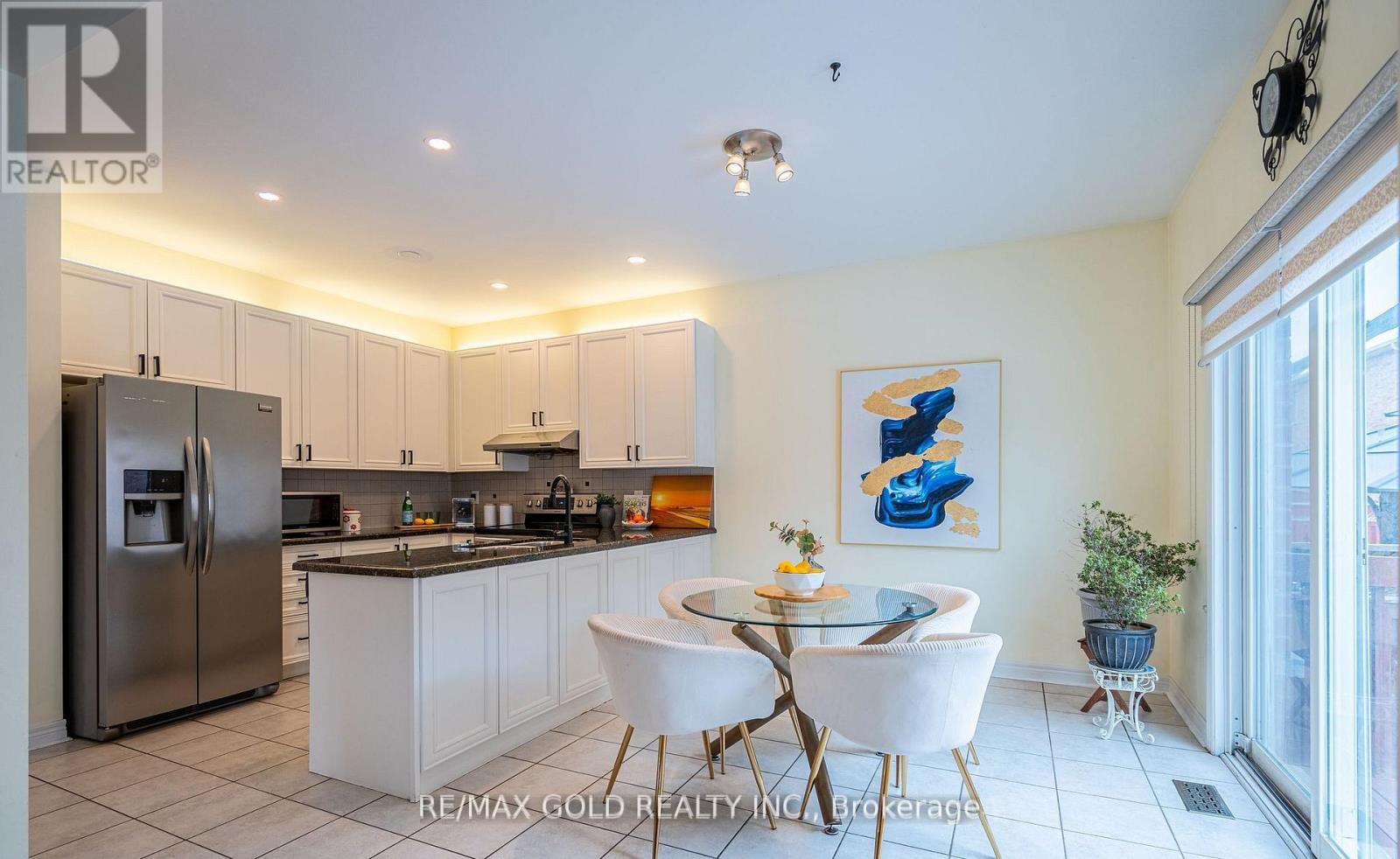 311 Father Tobin Road, Brampton, Ontario  L6R 0P4 - Photo 8 - W12999384