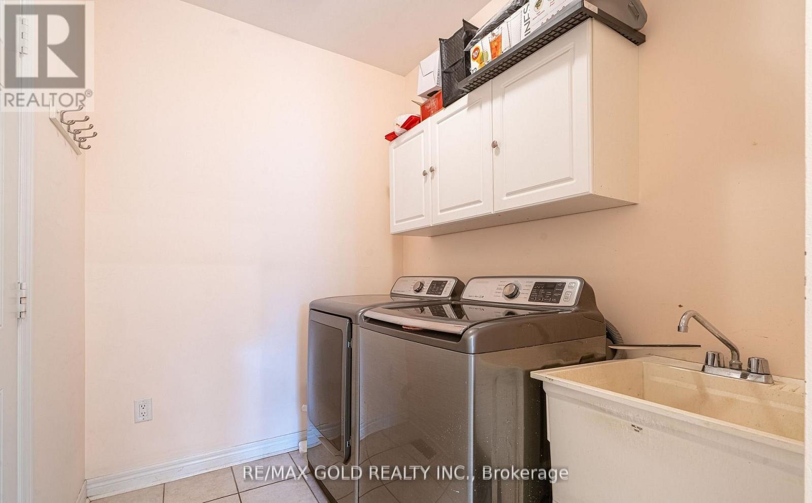 311 Father Tobin Road, Brampton, Ontario  L6R 0P4 - Photo 15 - W12999384