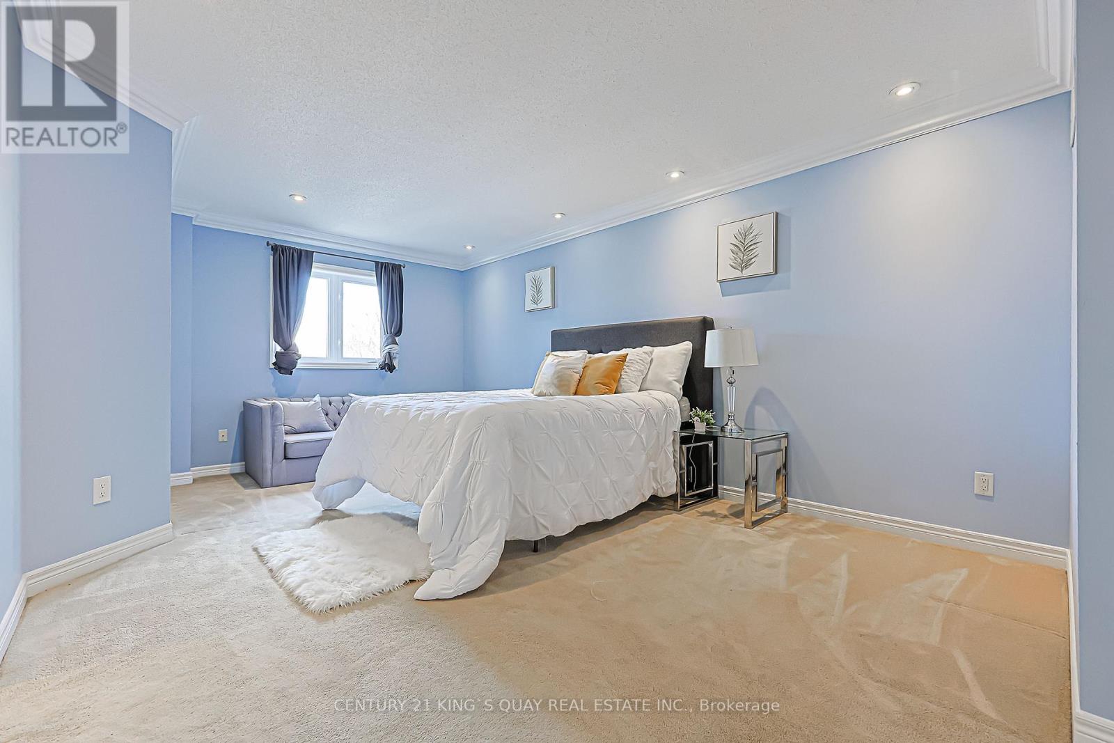 15 Queens Plate Drive, Markham, Ontario  L6C 2A9 - Photo 11 - N13031486