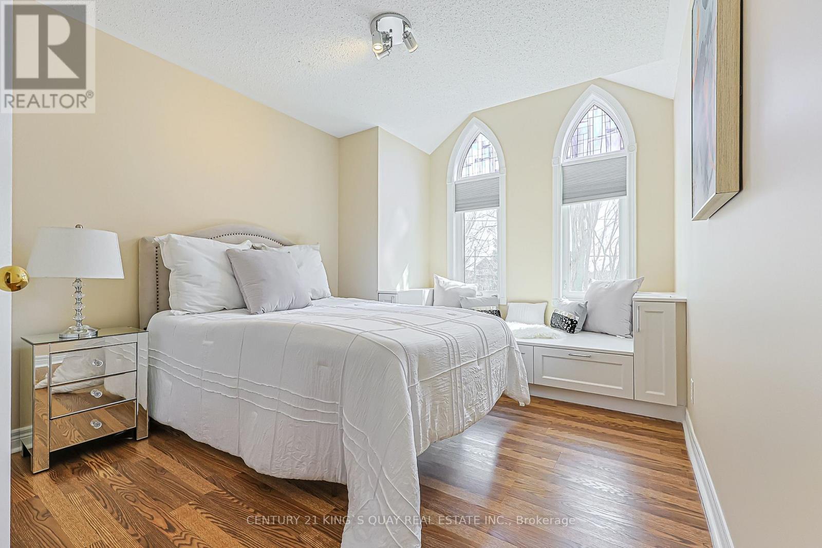 15 Queens Plate Drive, Markham, Ontario  L6C 2A9 - Photo 14 - N13031486