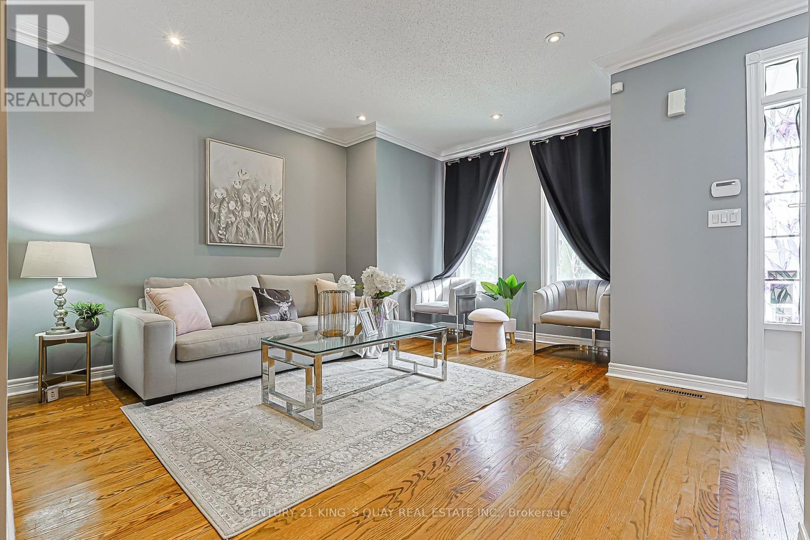 15 Queens Plate Drive, Markham, Ontario  L6C 2A9 - Photo 3 - N13031486