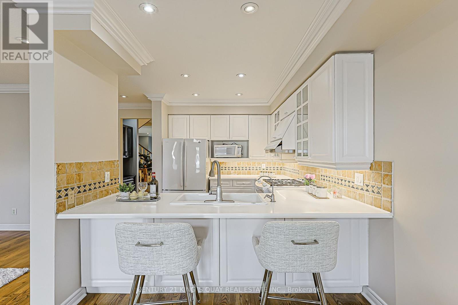 15 Queens Plate Drive, Markham, Ontario  L6C 2A9 - Photo 7 - N13031486