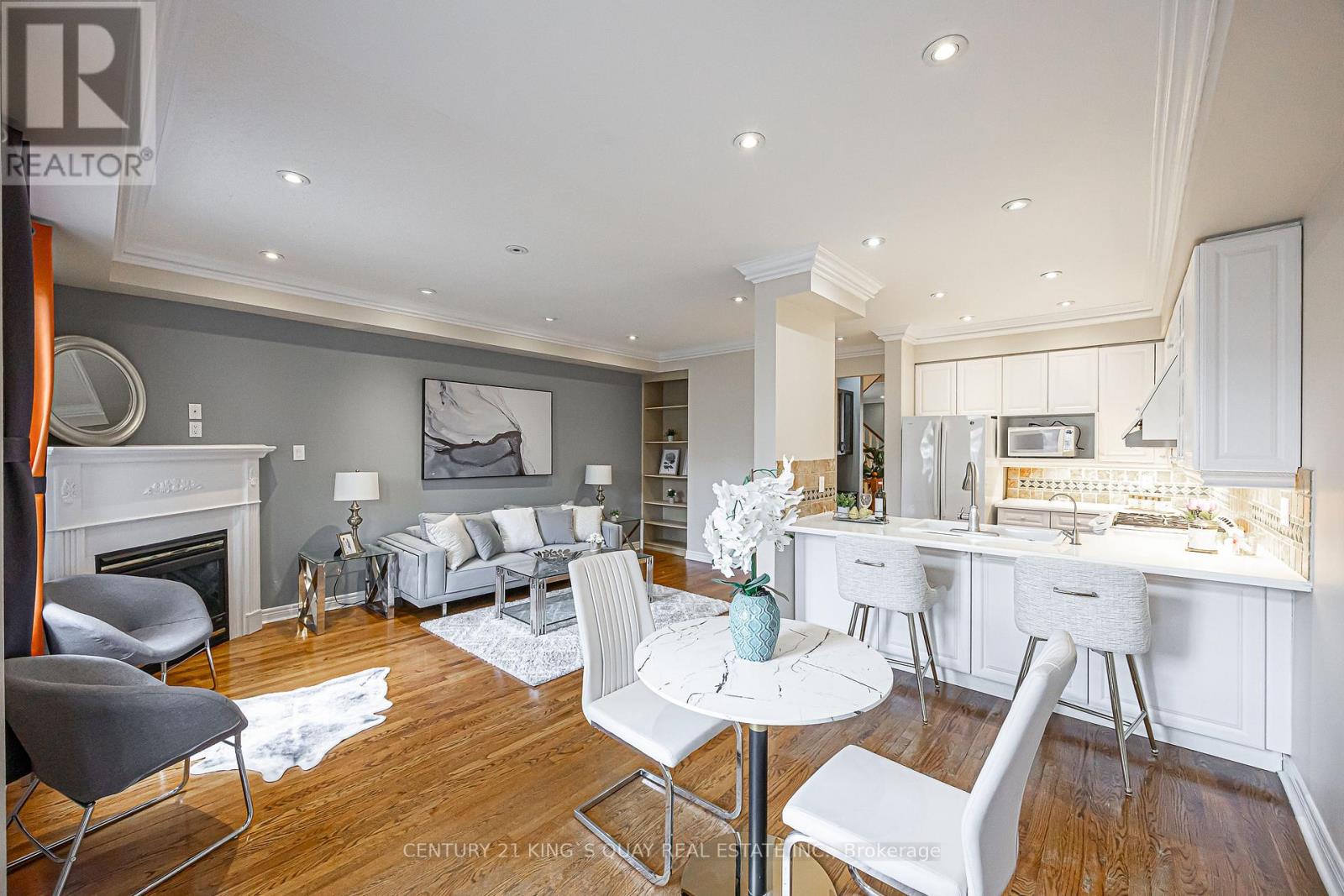 15 Queens Plate Drive, Markham, Ontario  L6C 2A9 - Photo 9 - N13031486