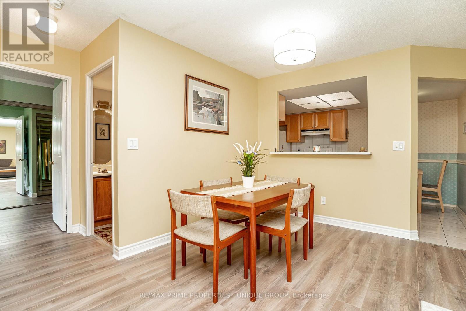 209 - 33 Weldrick Road E, Richmond Hill (Observatory), Ontario  L4C 8W4 - Photo 15 - N13031496