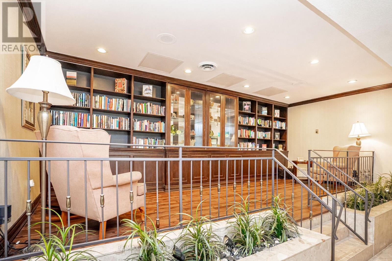 209 - 33 Weldrick Road E, Richmond Hill (Observatory), Ontario  L4C 8W4 - Photo 30 - N13031496