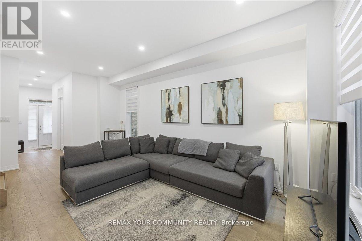 76 Sagewood Avenue, Barrie, Ontario  L9J 0K5 - Photo 7 - S13031364