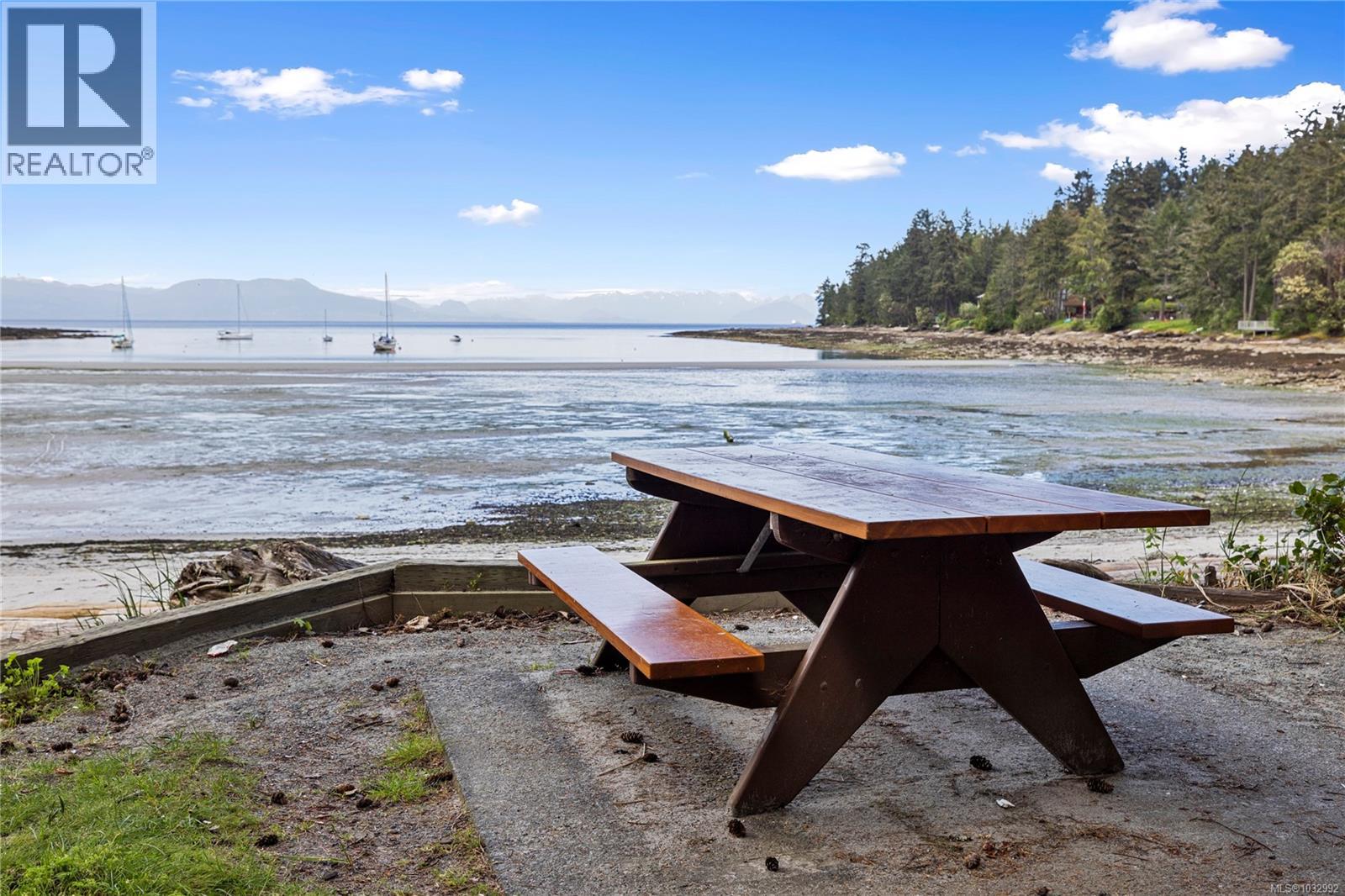 255 Ricardo Rd, Gabriola Island, British Columbia  V0R 1X1 - Photo 41 - 1032992