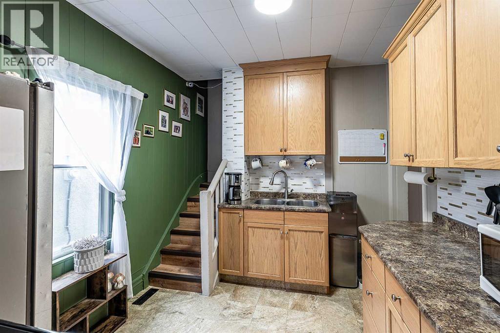 534b Ash Avenue Se, Medicine Hat, Alberta  T1A 3B5 - Photo 14 - A2299098