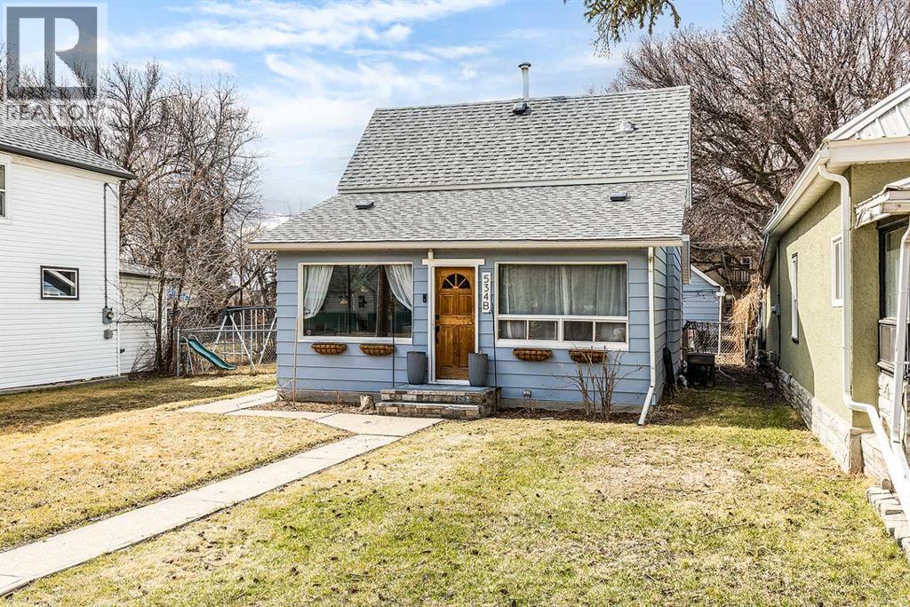 534B Ash Avenue SE, Medicine Hat, Alberta