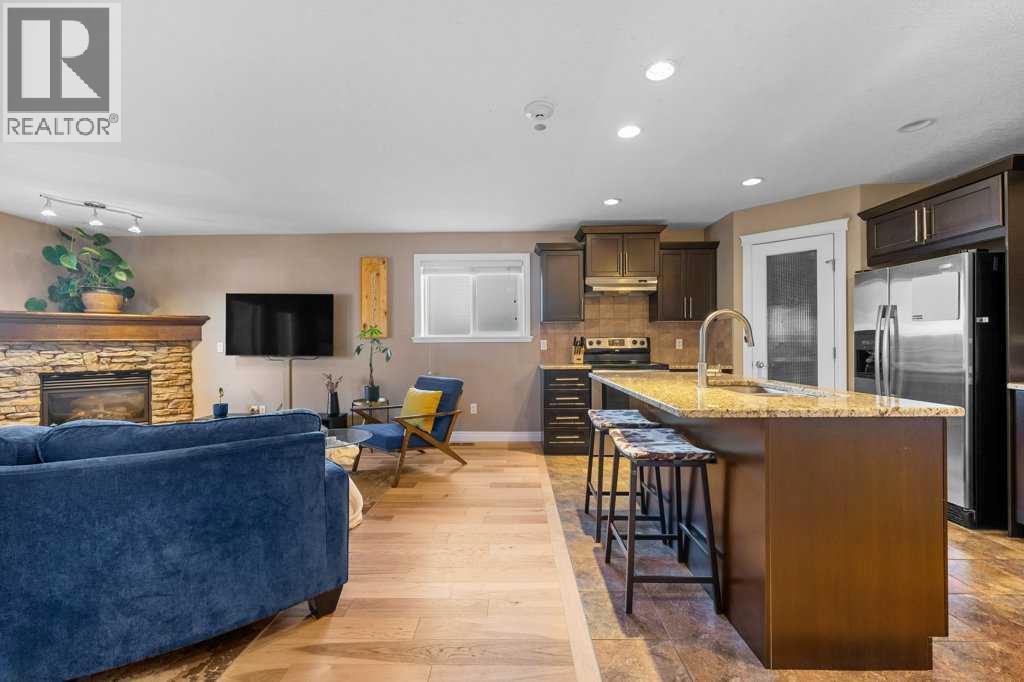 201, 1920 26 Street SW, Calgary, Alberta  T3E 2A1 - Photo 4 - A2291626