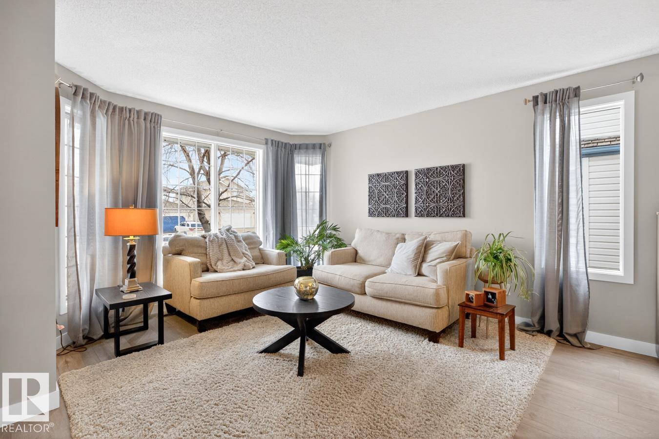 252 Norwich Ba, Sherwood Park, Alberta  T8A 5S2 - Photo 3 - E4483531