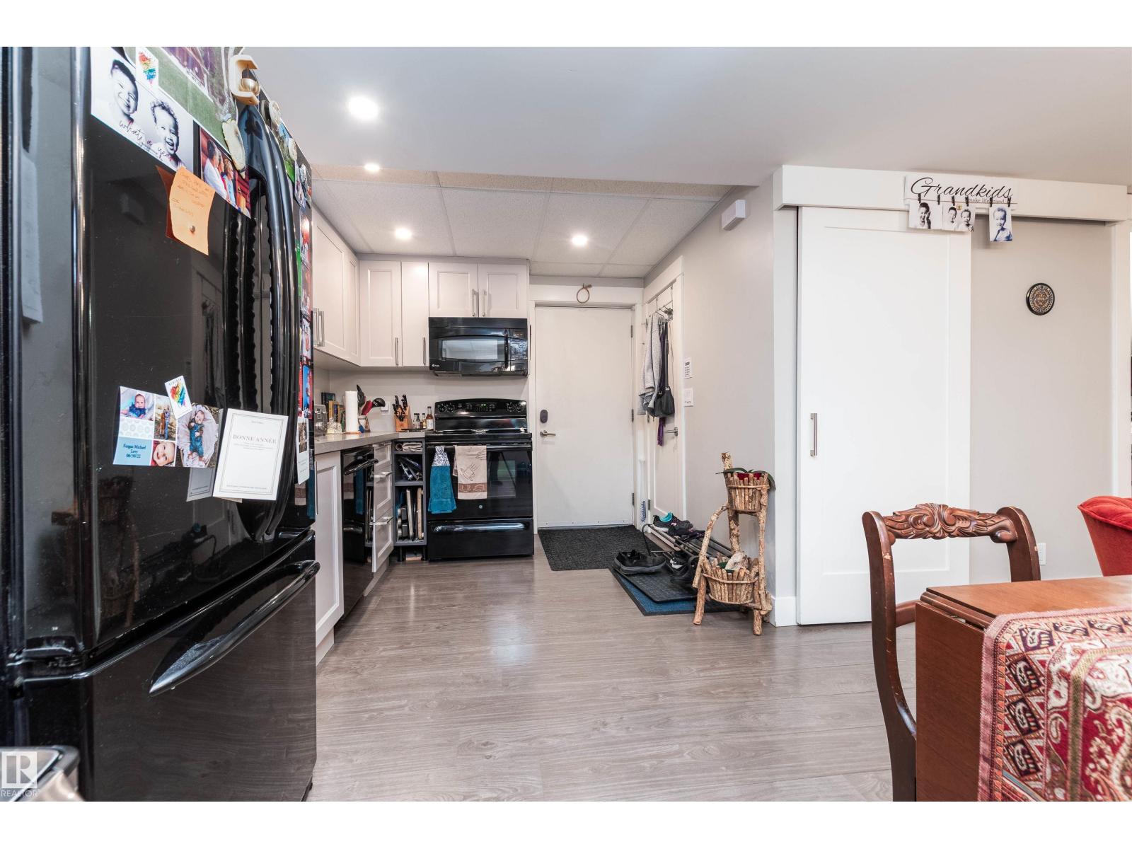 9629 84 Av Nw, Edmonton, Alberta  T6C 1E7 - Photo 40 - E4483537