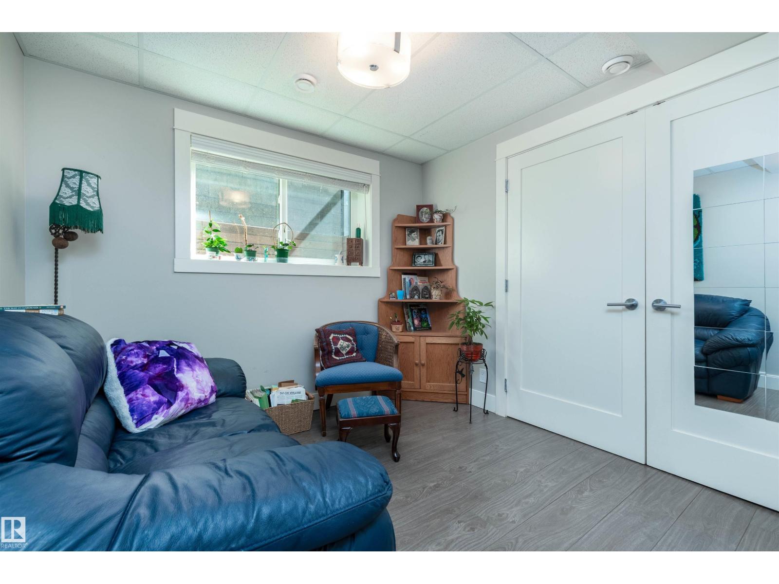 9629 84 Av Nw, Edmonton, Alberta  T6C 1E7 - Photo 42 - E4483537