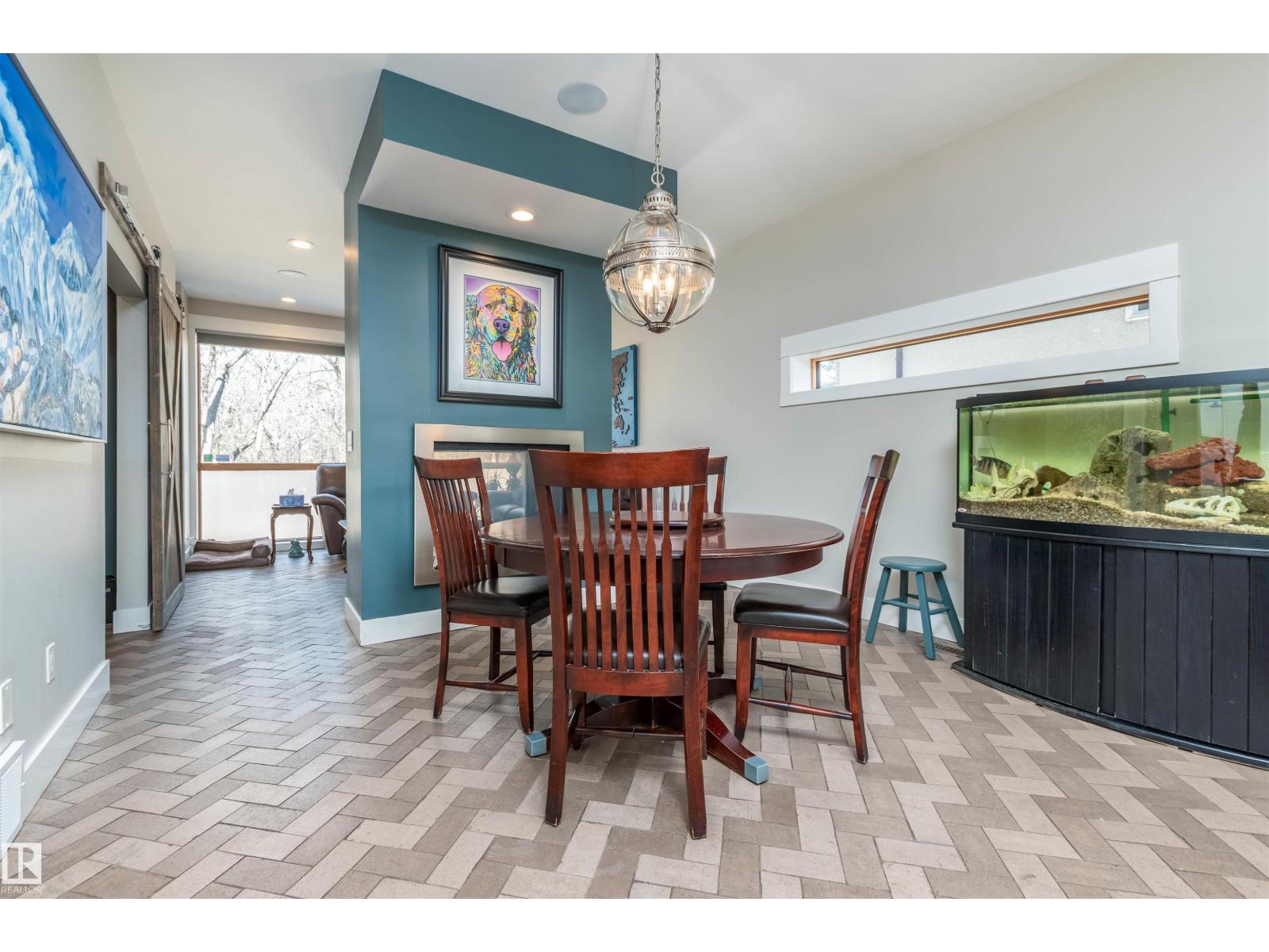 9629 84 Av Nw, Edmonton, Alberta  T6C 1E7 - Photo 8 - E4483537