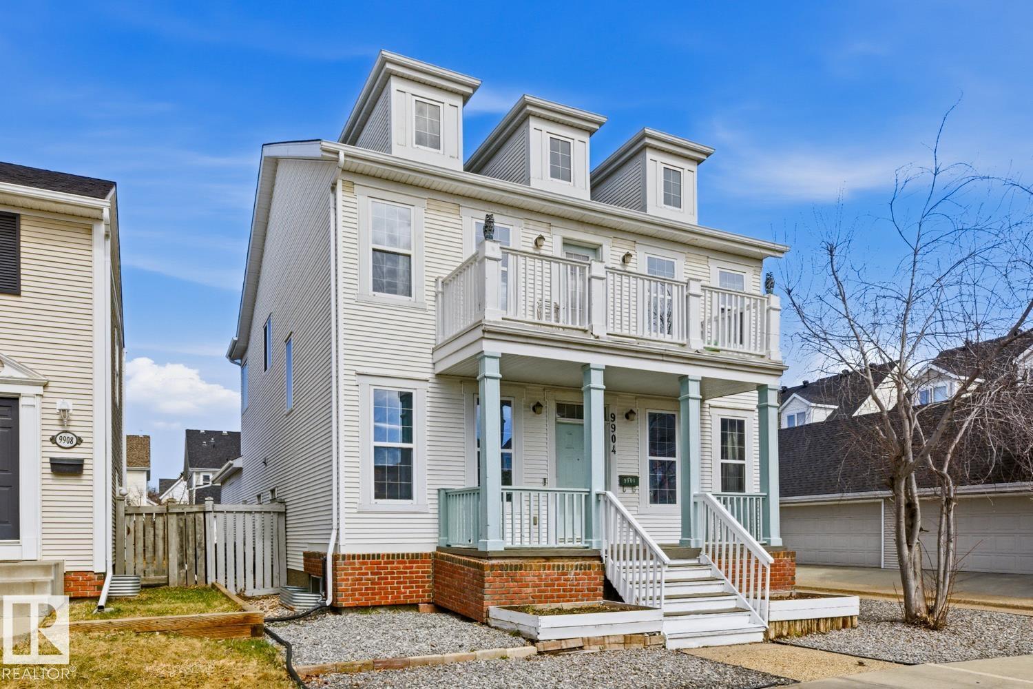 9904 144 AV NW, edmonton, Alberta