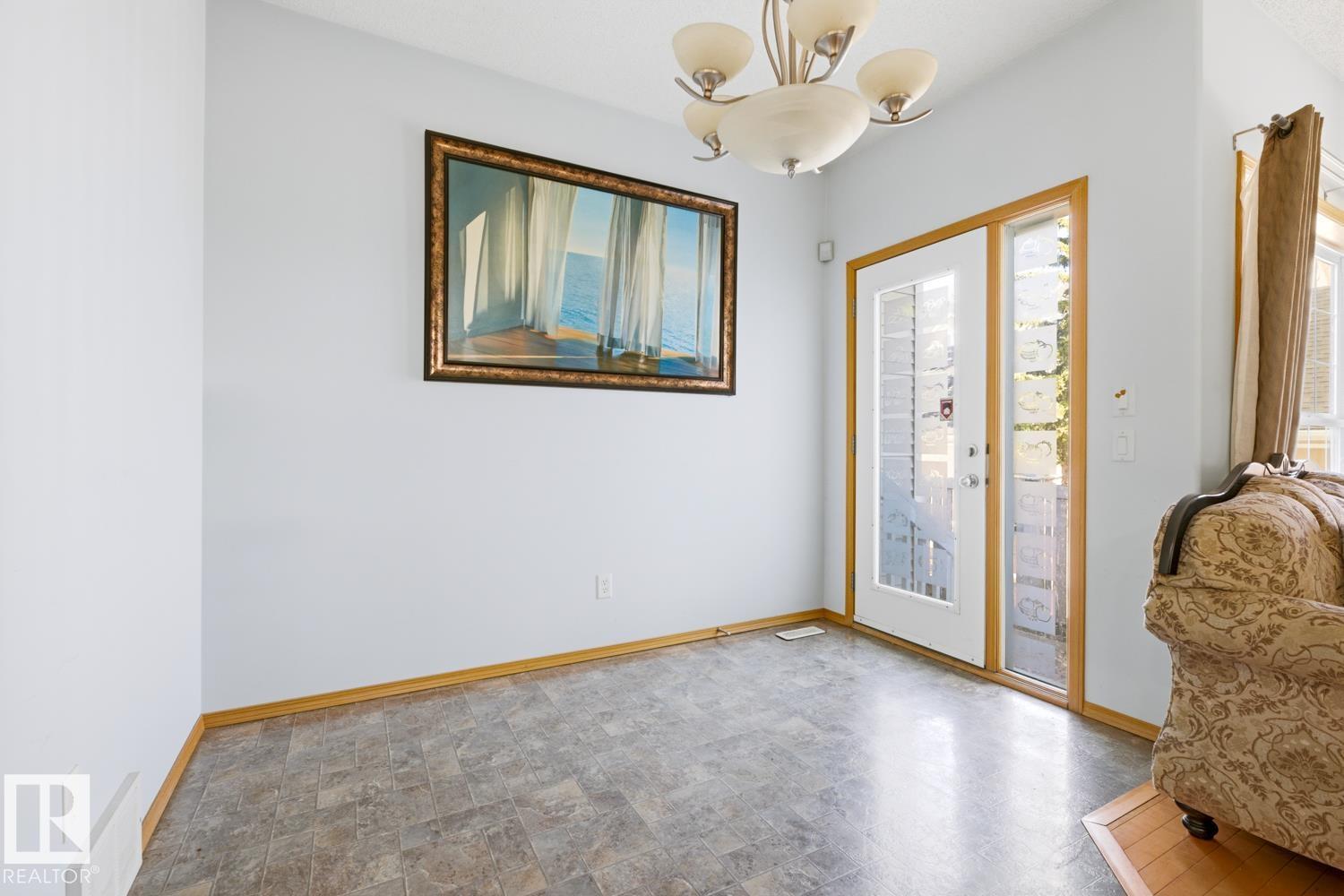 9904 144 Av Nw, Edmonton, Alberta  T5E 6M5 - Photo 10 - E4483532