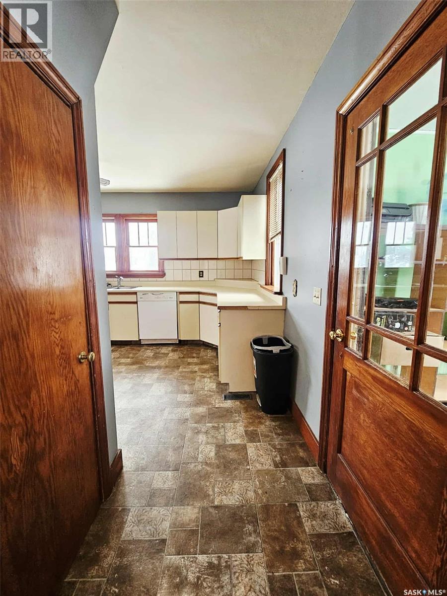 303 Ohlen Street, Stockholm, Saskatchewan  S0A 3Y0 - Photo 3 - SK033642
