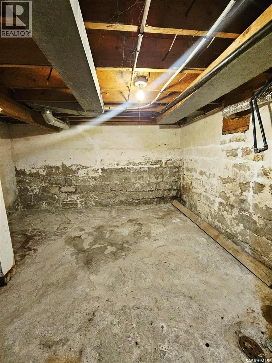 303 Ohlen Street, Stockholm, Saskatchewan  S0A 3Y0 - Photo 32 - SK033642