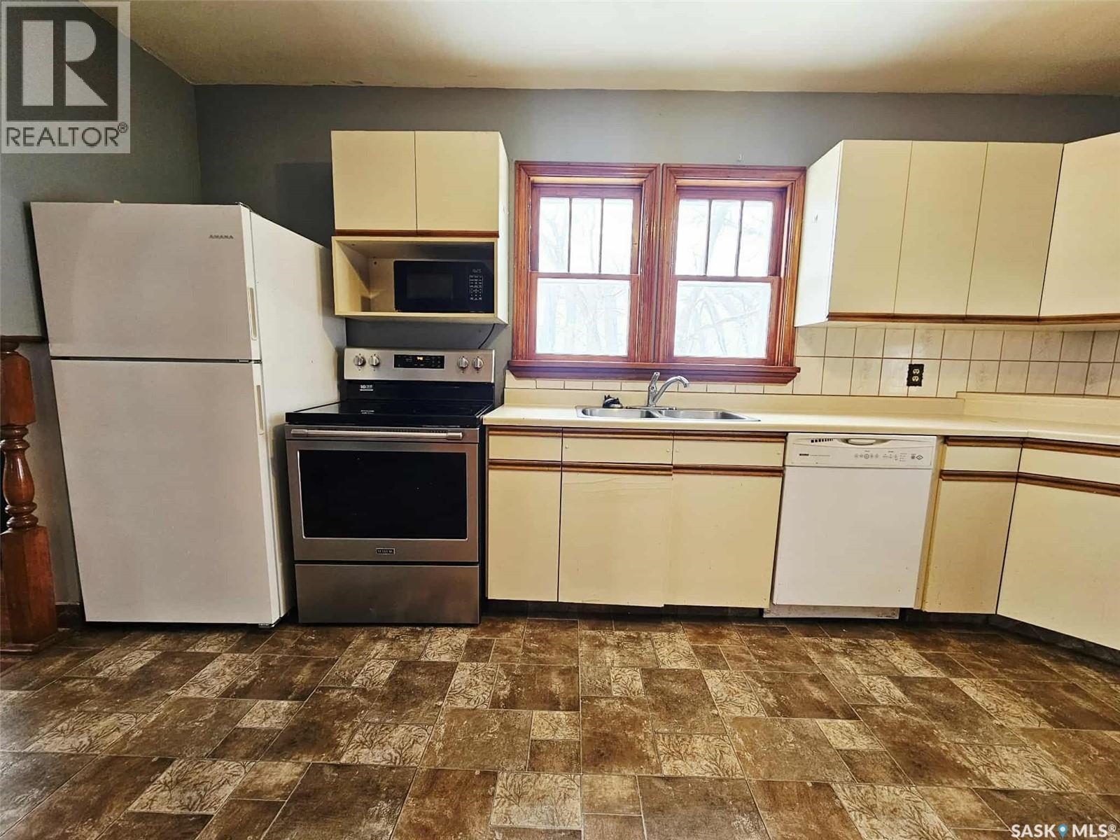 303 Ohlen Street, Stockholm, Saskatchewan  S0A 3Y0 - Photo 6 - SK033642