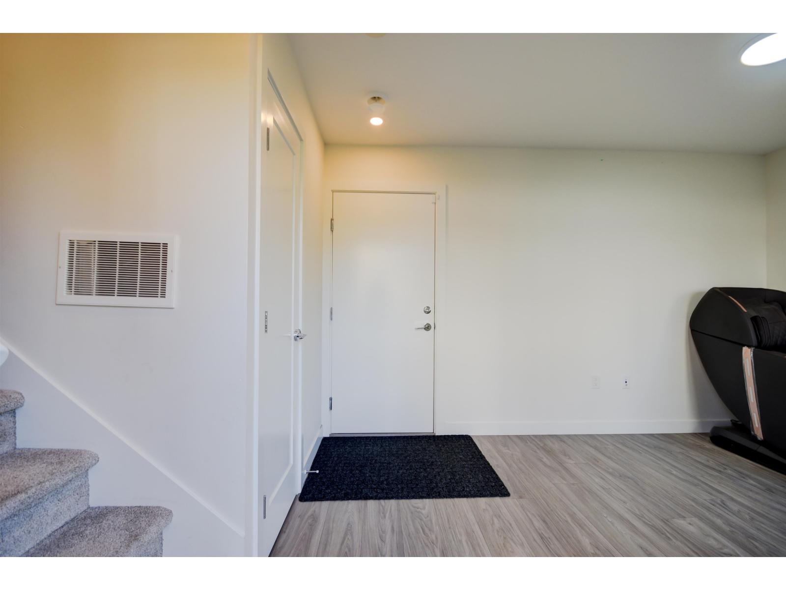 28 7288 188 Street, Surrey, British Columbia  V4N 6W3 - Photo 5 - R3113908