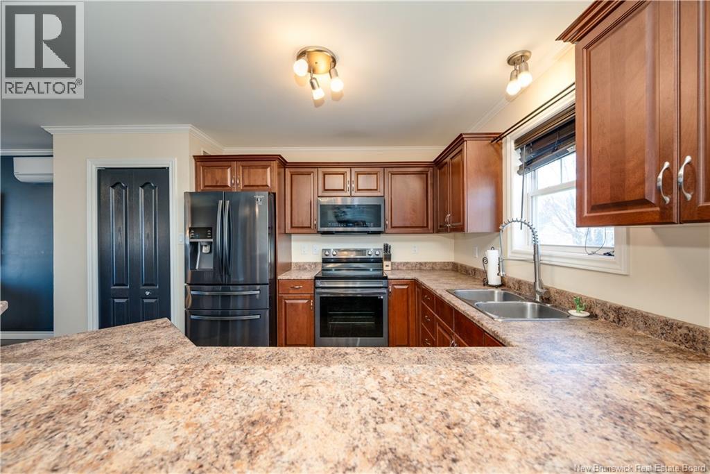 28 Crowbush Crescent, Moncton, New Brunswick  E1G 0G9 - Photo 10 - NB137661