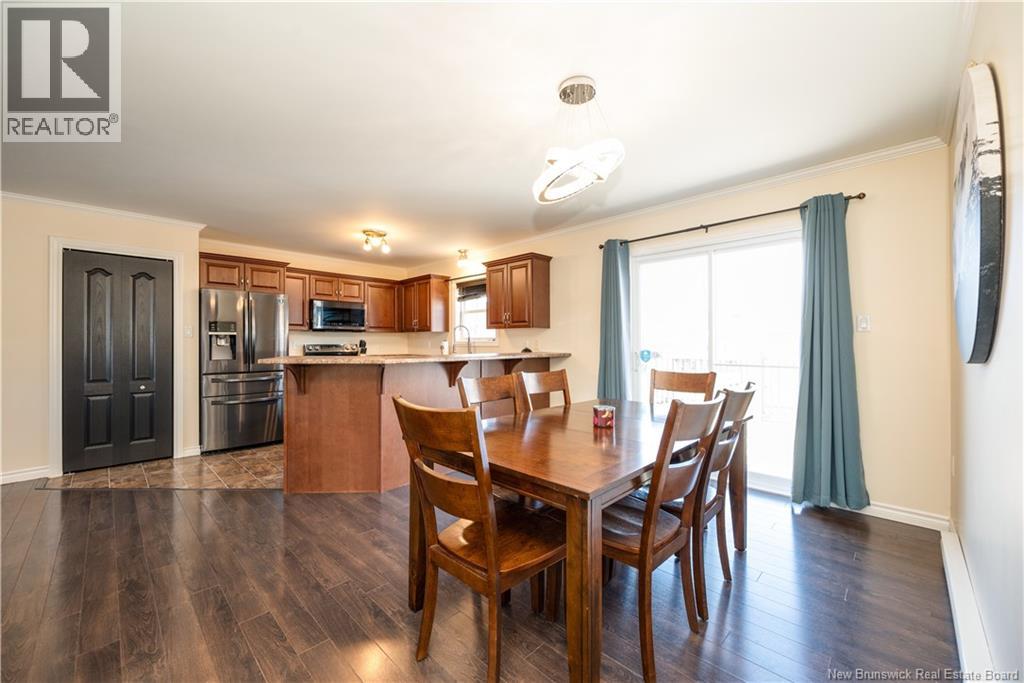 28 Crowbush Crescent, Moncton, New Brunswick  E1G 0G9 - Photo 3 - NB137661