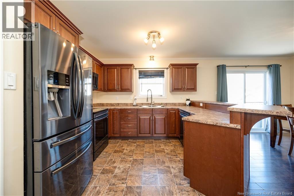 28 Crowbush Crescent, Moncton, New Brunswick  E1G 0G9 - Photo 7 - NB137661