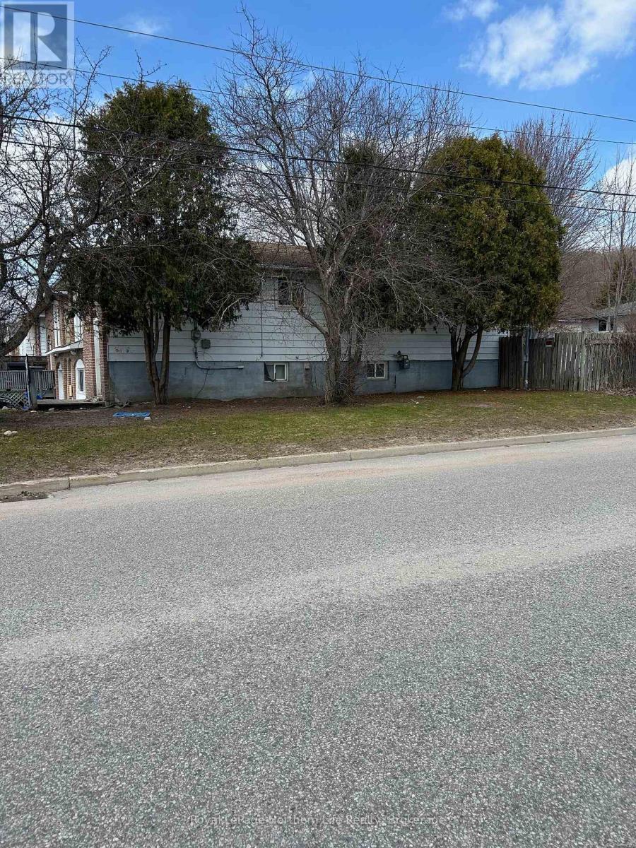 172 Sherryl Crescent, North Bay, Ontario  P1B 8R9 - Photo 2 - X12910418