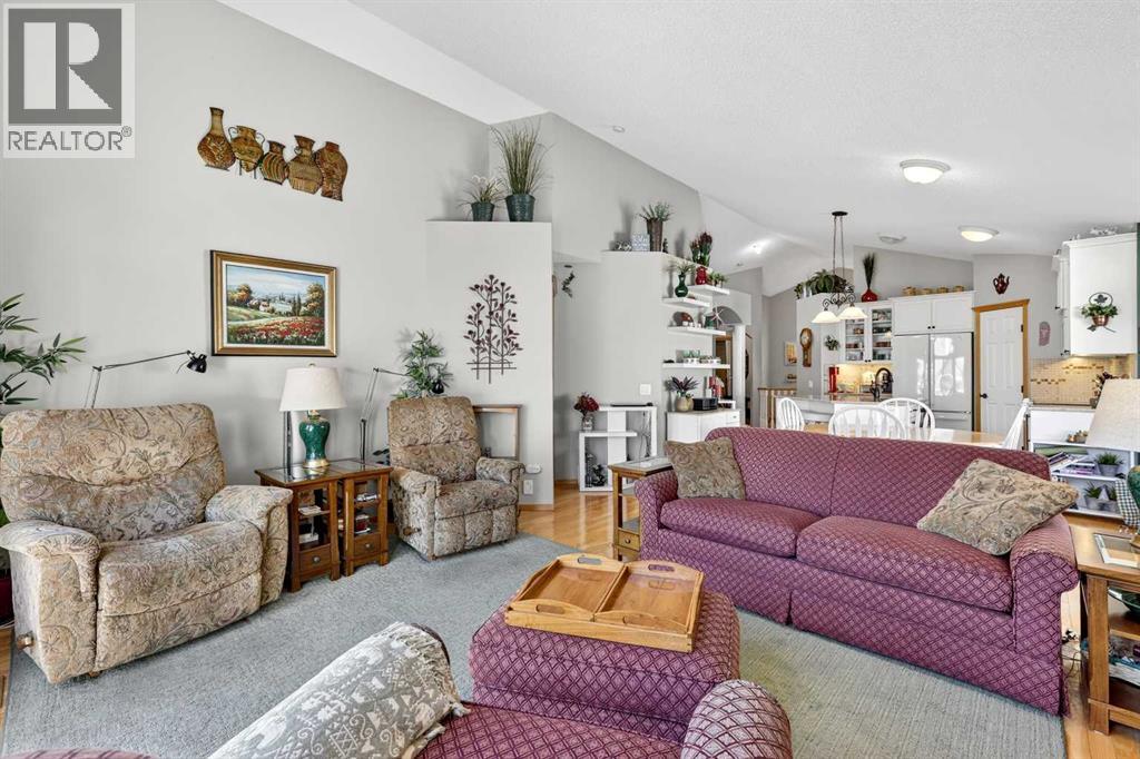 81 Chaparral Villas Se, Calgary, Alberta  T2X 3N6 - Photo 11 - A2303298