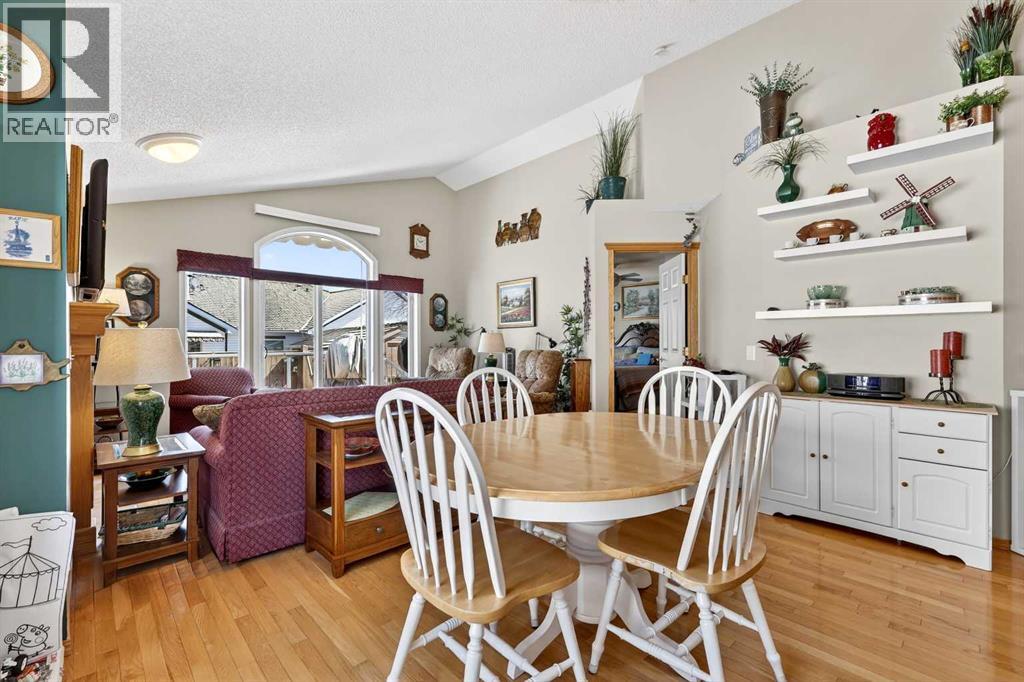 81 Chaparral Villas Se, Calgary, Alberta  T2X 3N6 - Photo 8 - A2303298