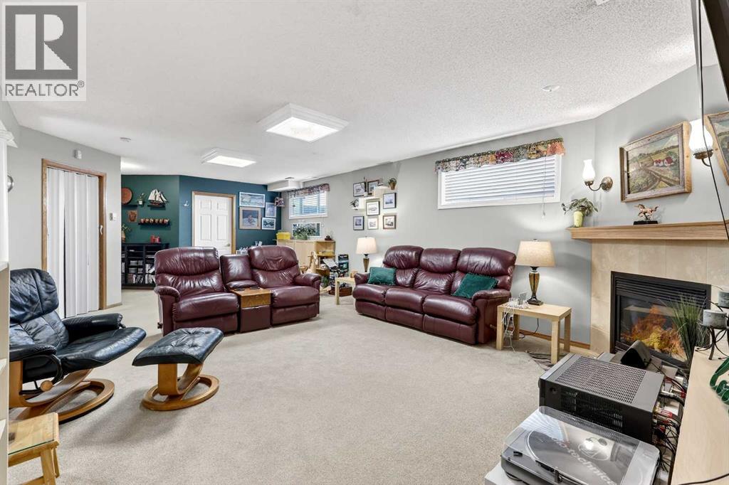 81 Chaparral Villas Se, Calgary, Alberta  T2X 3N6 - Photo 25 - A2303298