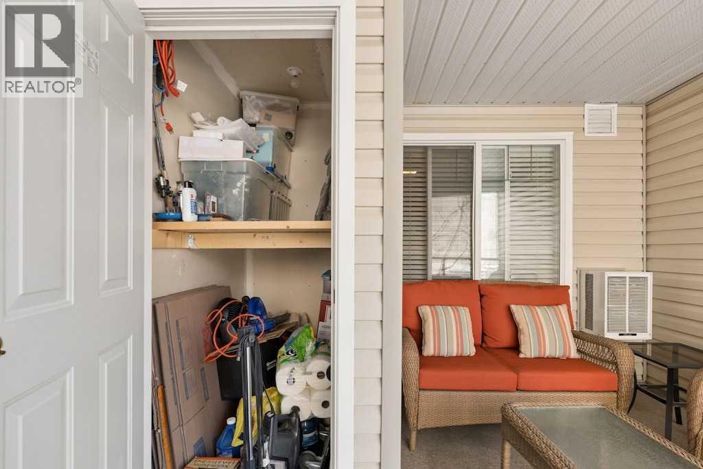 202, 345 Rocky Vista Park Nw, Calgary, Alberta  T3G 5K6 - Photo 14 - A2303641