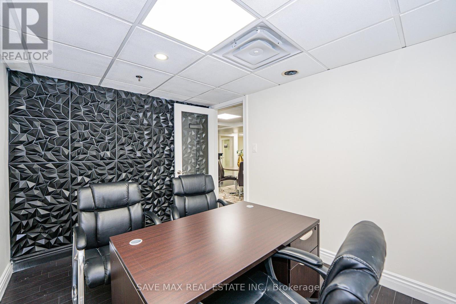 29 - 145 Clarence Street N, Brampton, Ontario  L6W 1T2 - Photo 32 - W13031286