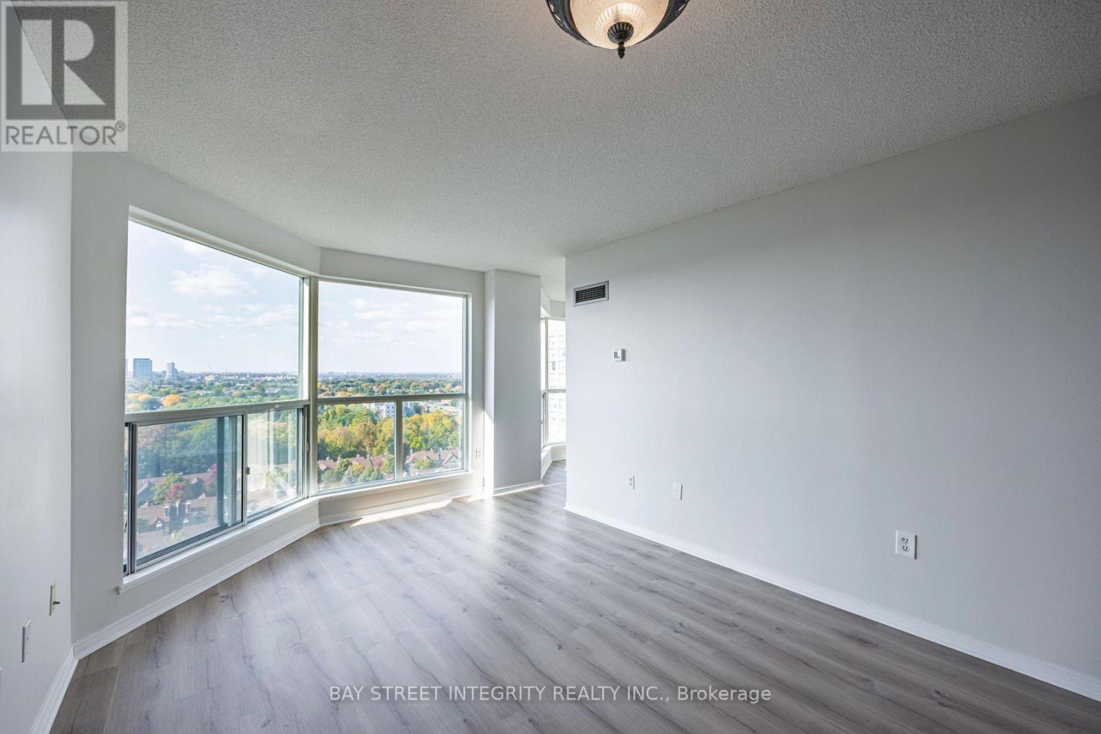 1606 - 2177 Burnhamthorpe Road W, Mississauga, Ontario  L5L 5P9 - Photo 6 - W13031290