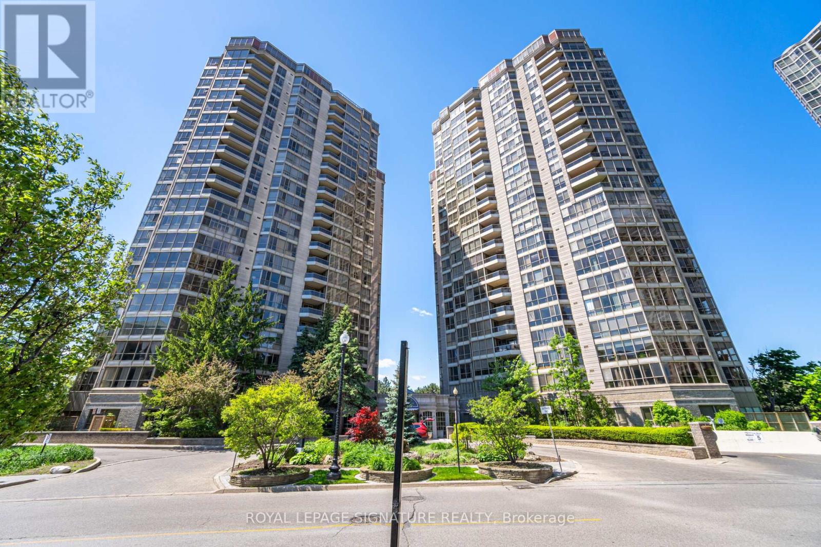 2310 - 55 Kingsbridge Garden Circle, Mississauga, Ontario  L5R 1Y1 - Photo 1 - W13031368