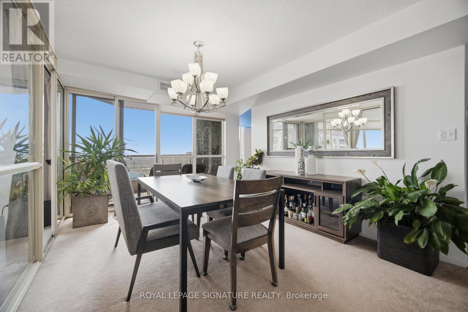 2310 - 55 Kingsbridge Garden Circle, Mississauga, Ontario  L5R 1Y1 - Photo 10 - W13031368