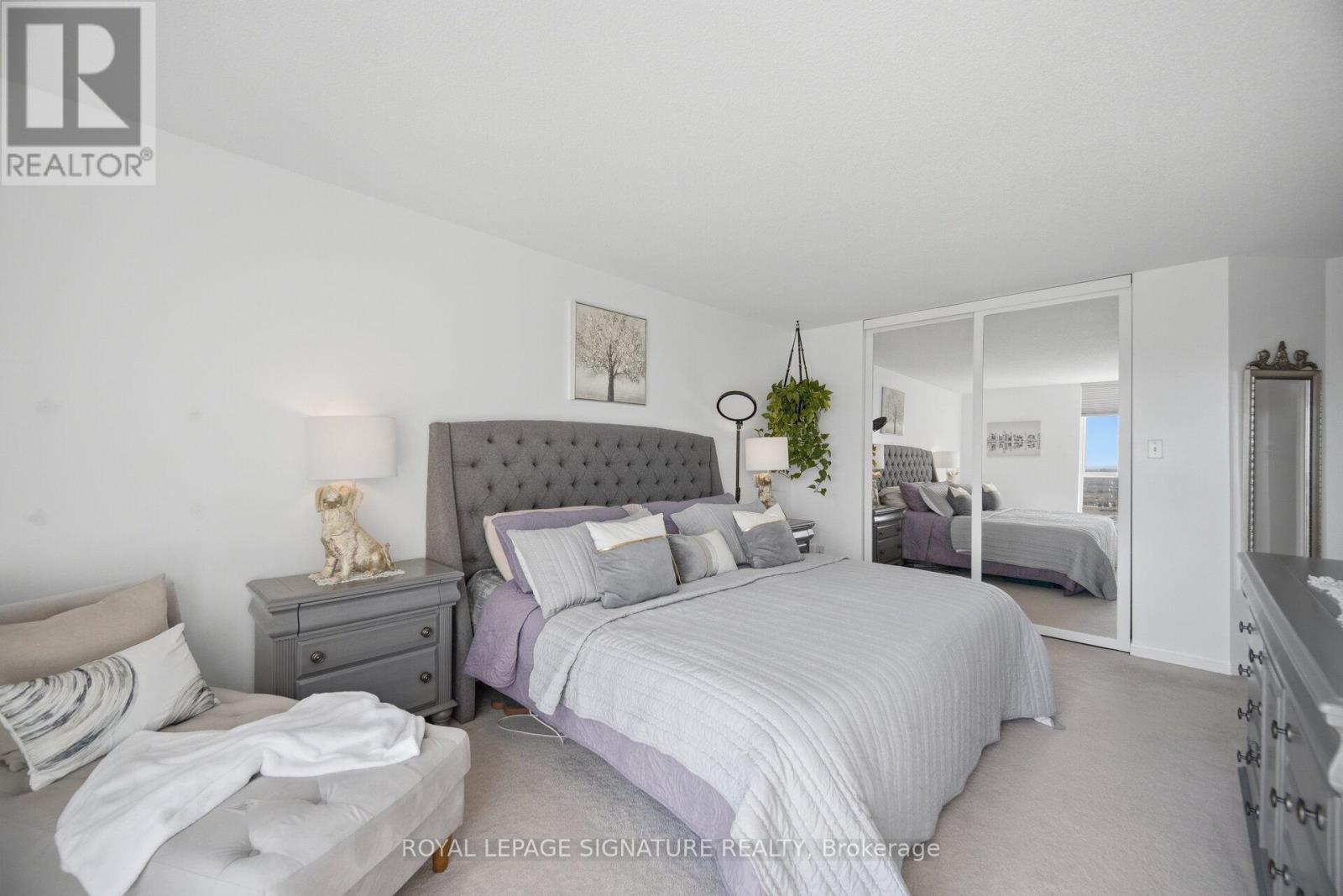 2310 - 55 Kingsbridge Garden Circle, Mississauga, Ontario  L5R 1Y1 - Photo 16 - W13031368