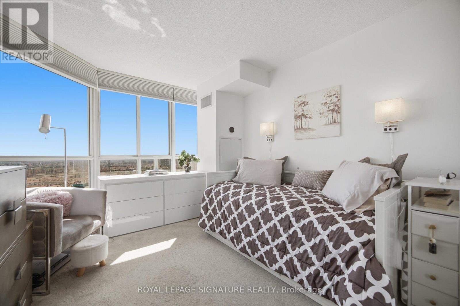 2310 - 55 Kingsbridge Garden Circle, Mississauga, Ontario  L5R 1Y1 - Photo 20 - W13031368