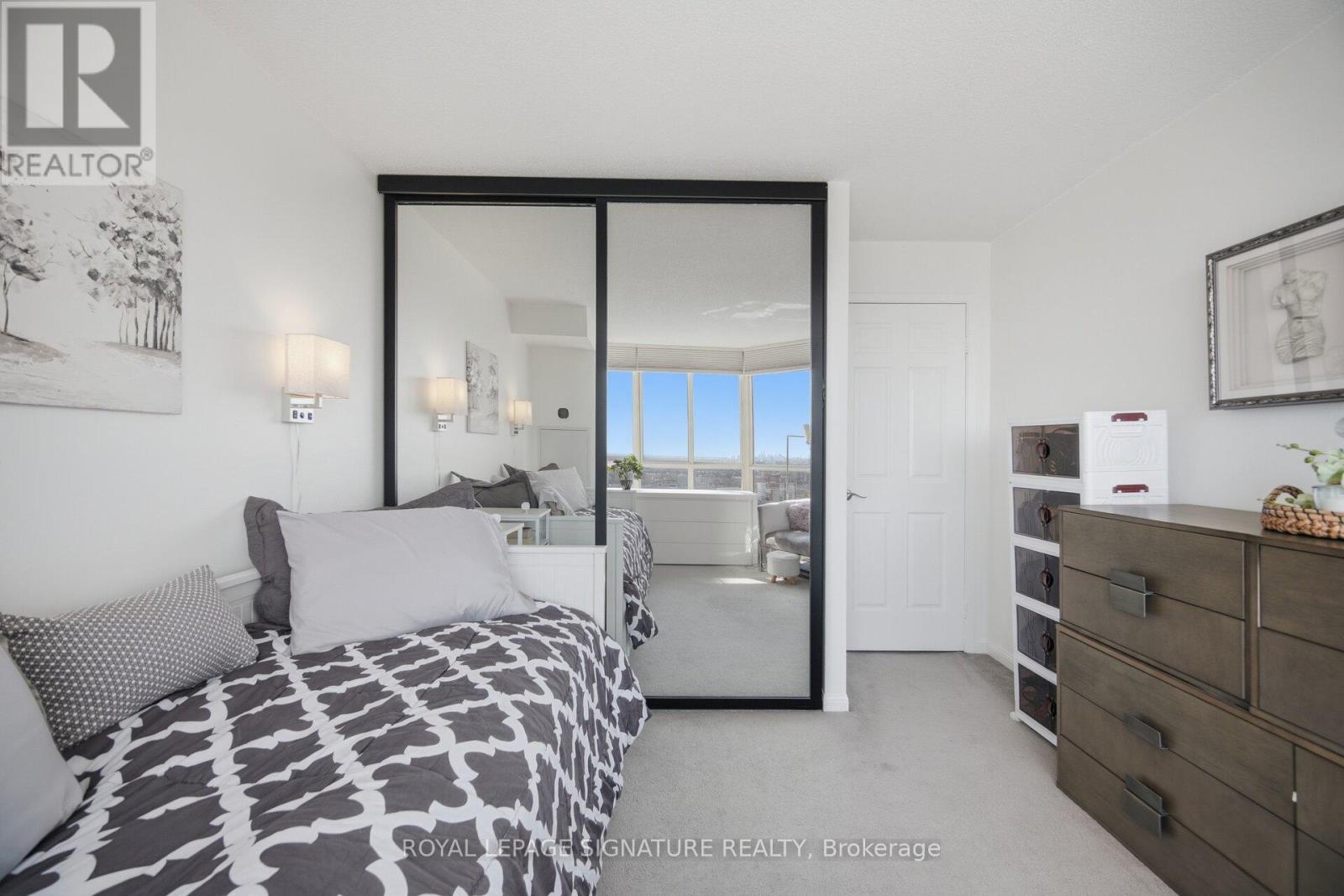 2310 - 55 Kingsbridge Garden Circle, Mississauga, Ontario  L5R 1Y1 - Photo 21 - W13031368