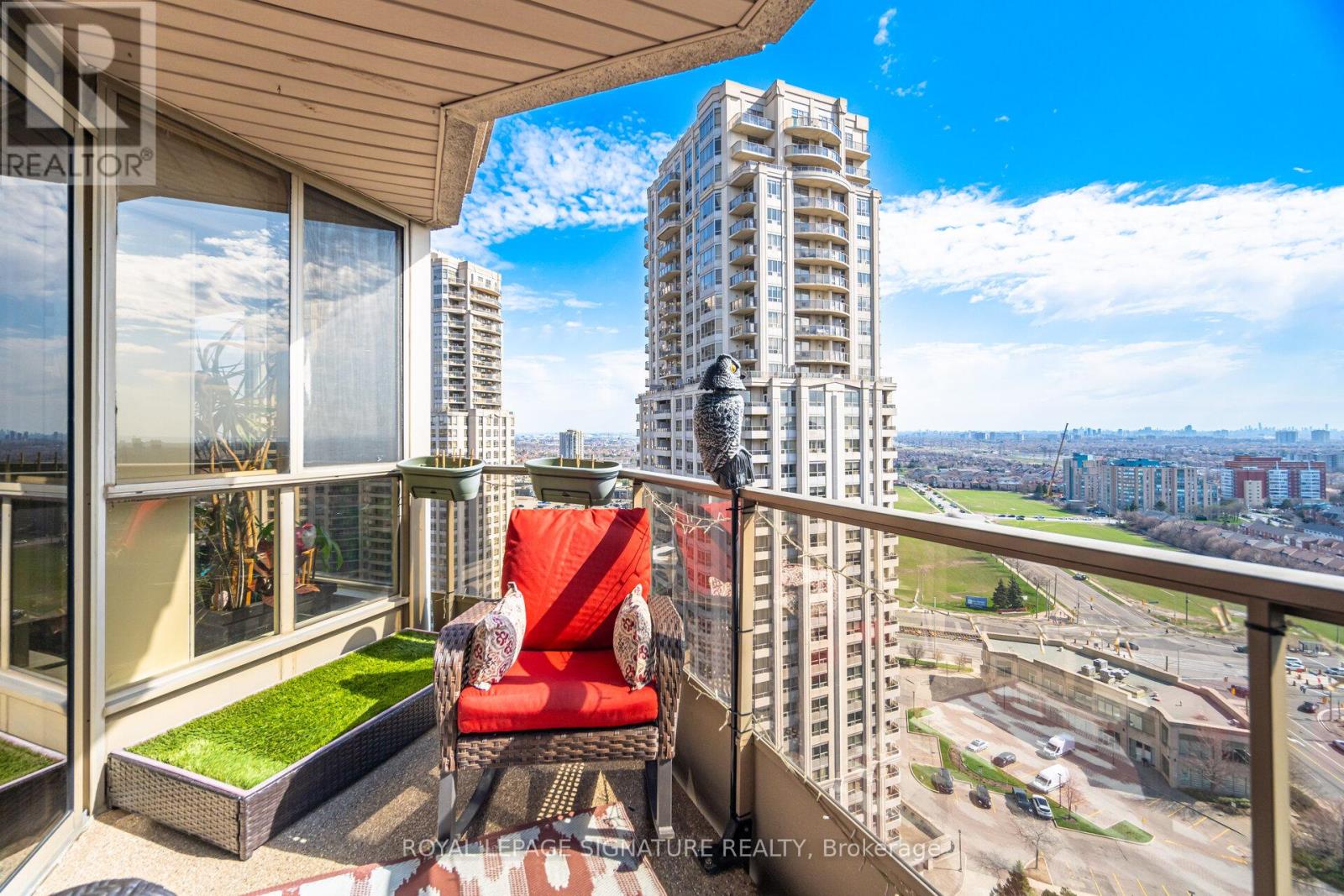 2310 - 55 Kingsbridge Garden Circle, Mississauga, Ontario  L5R 1Y1 - Photo 27 - W13031368