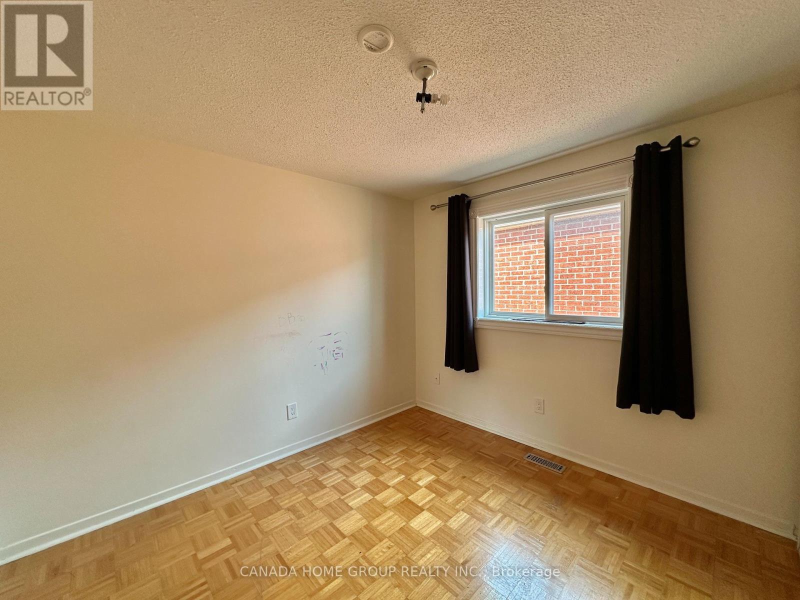 303 Riel Drive, Mississauga, Ontario  L5B 3K1 - Photo 18 - W13031398