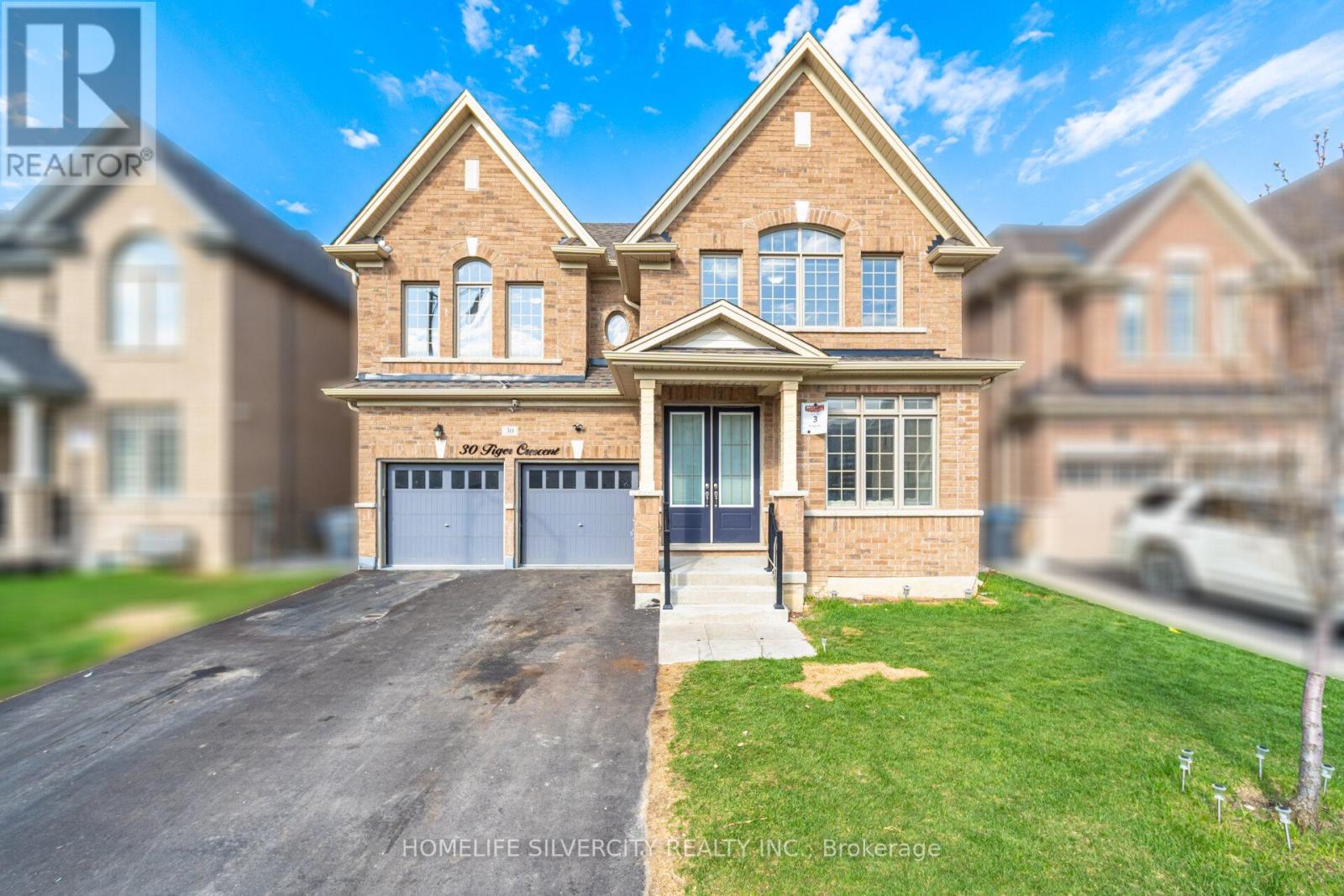 30 TIGER CRESCENT, Brampton, Ontario